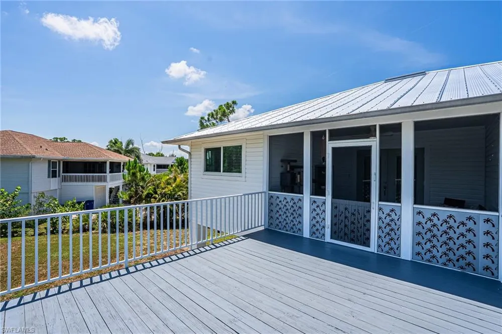 10810 Habitat Circle Bokeelia, FL 33922