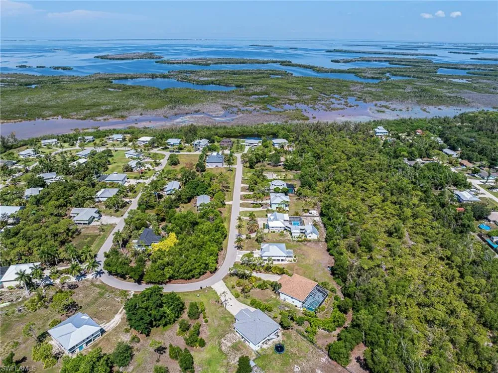 10810 Habitat Circle Bokeelia, FL 33922