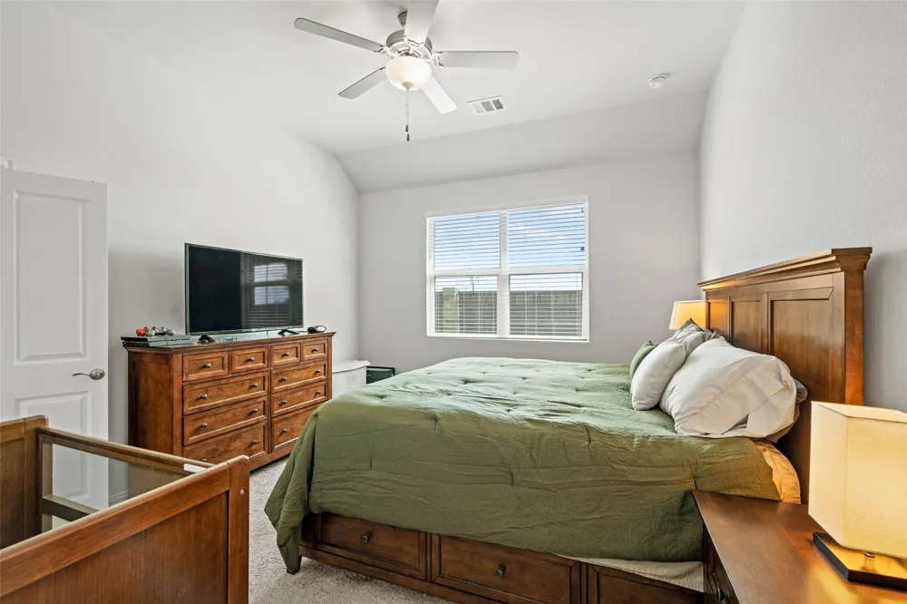 3016 Prairie Trail Avenue Aubrey, TX 76227