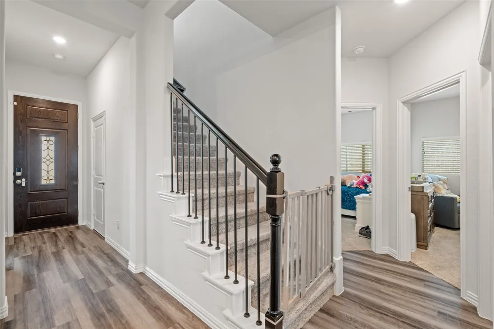 3016 Prairie Trail Avenue Aubrey, TX 76227