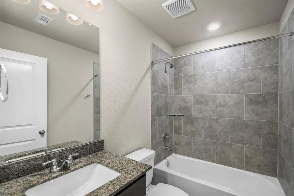 5333 Samuel Run Bryan, TX 77807