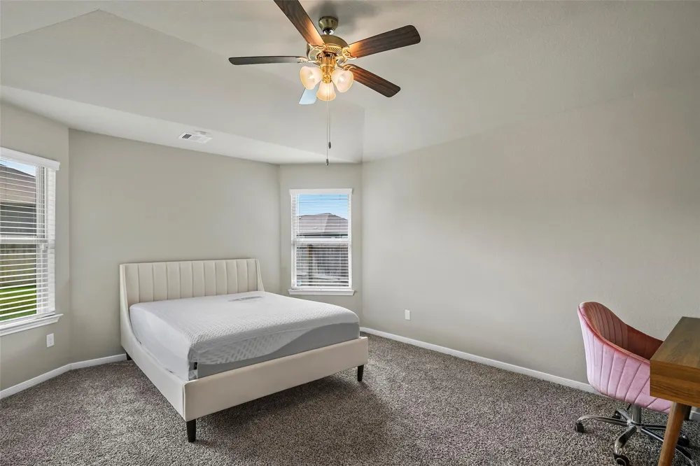 5333 Samuel Run Bryan, TX 77807