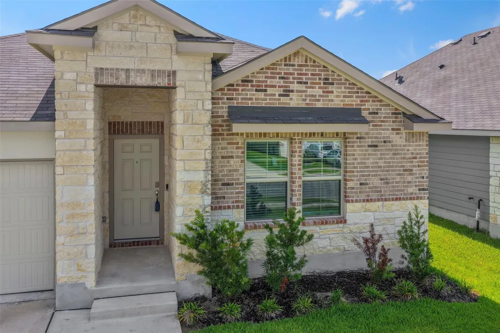 5333 Samuel Run Bryan, TX 77807
