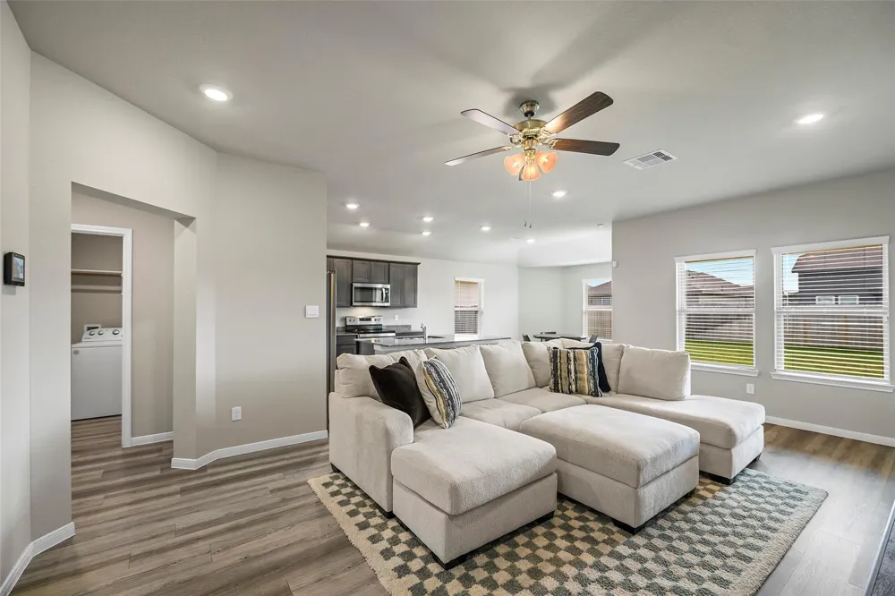 5333 Samuel Run Bryan, TX 77807