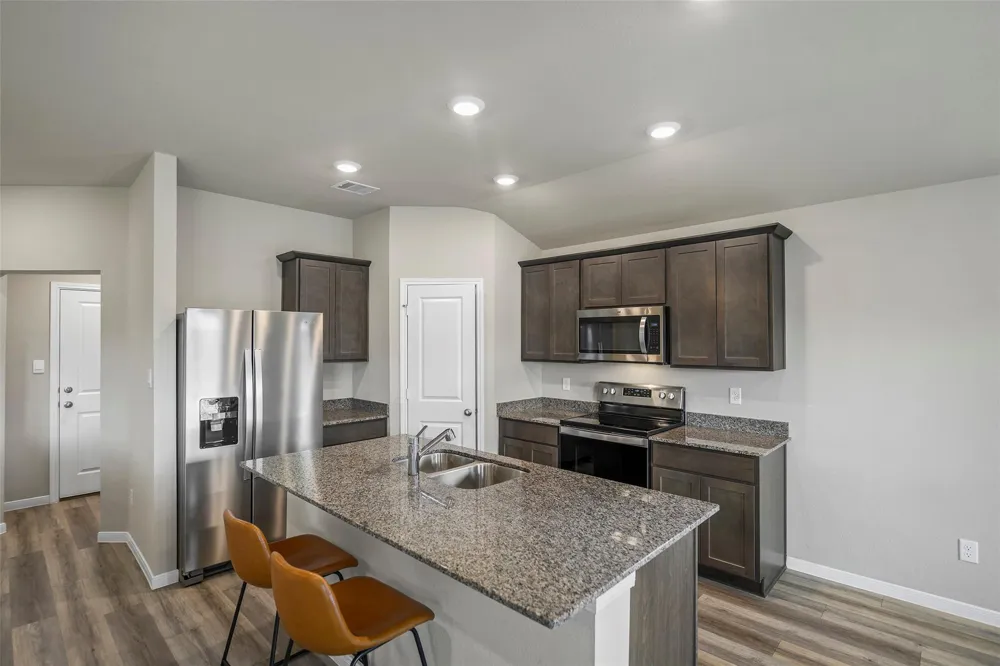 5333 Samuel Run Bryan, TX 77807
