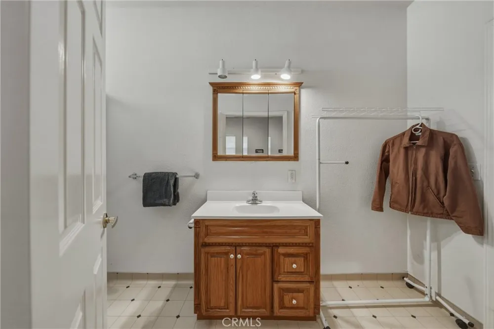 2686 Greenway Kelseyville, CA 95451