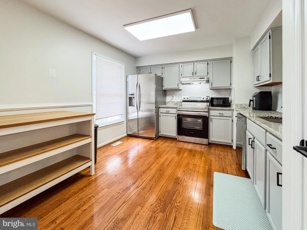 5938 WILD BROOK COURT Centreville, VA 20121
