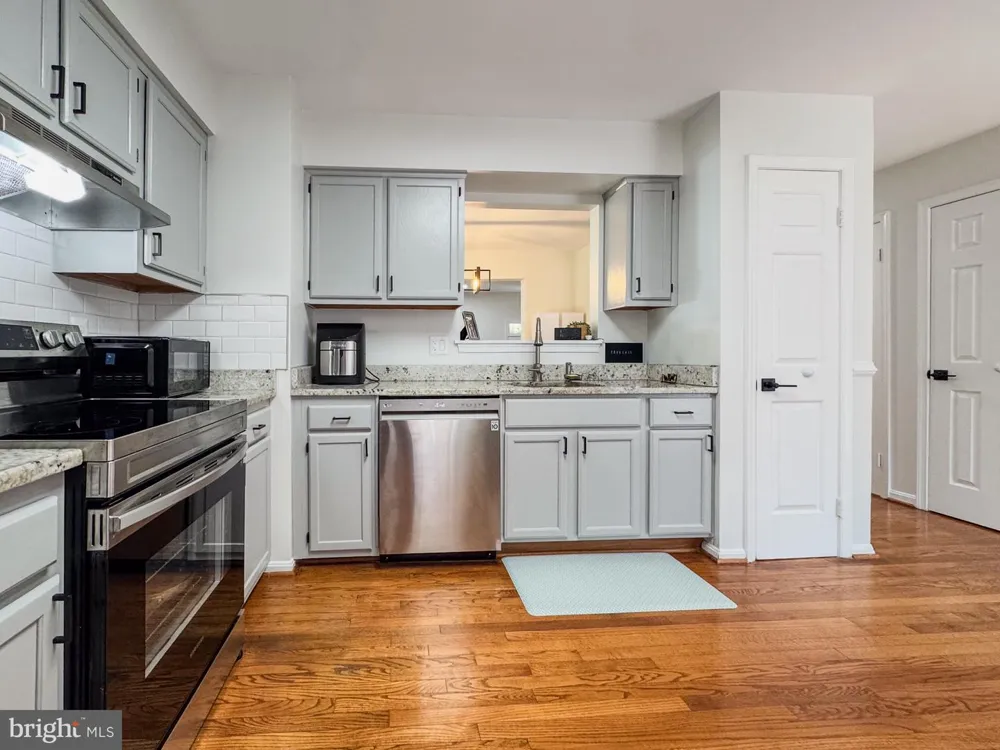 5938 WILD BROOK COURT Centreville, VA 20121