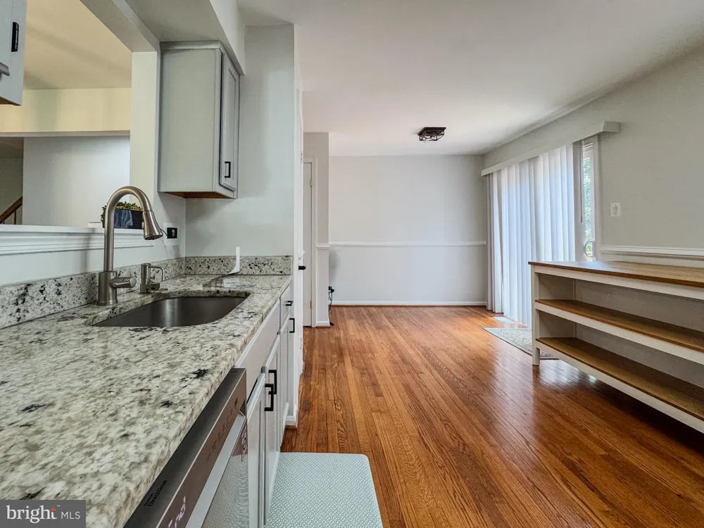 5938 WILD BROOK COURT Centreville, VA 20121