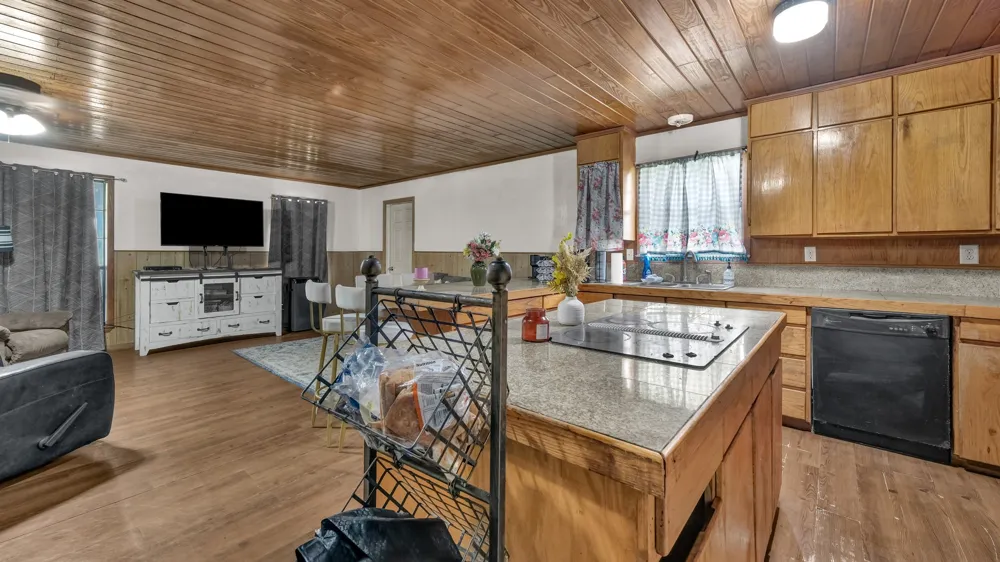 2334 Bosley Road Santo, TX 76472
