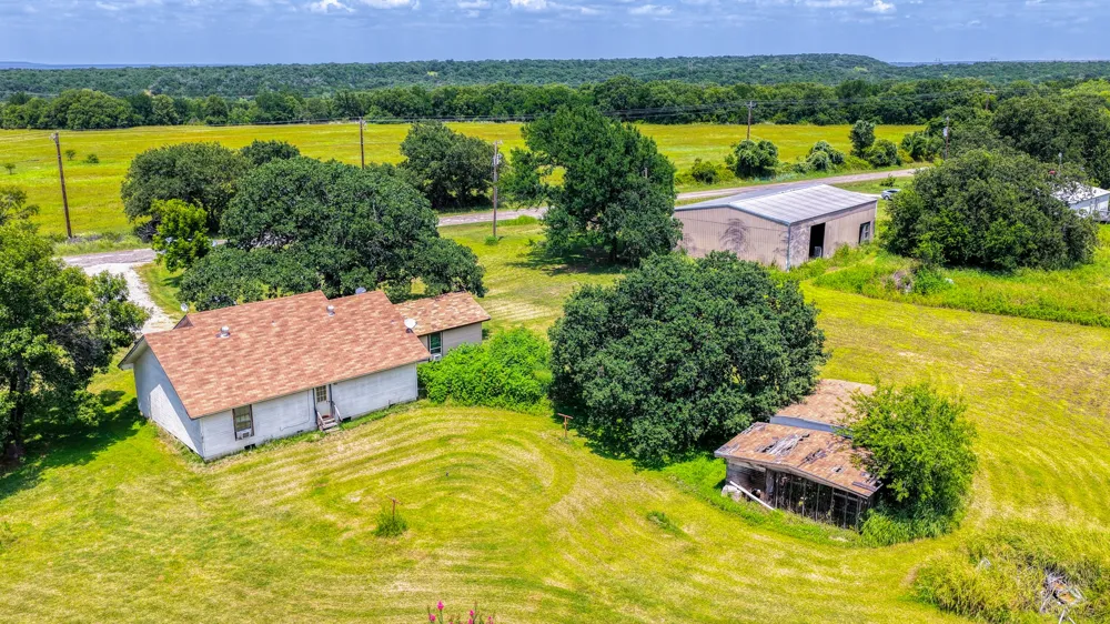 2334 Bosley Road Santo, TX 76472