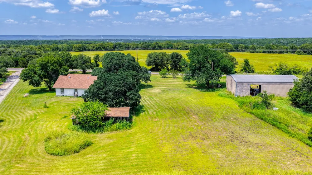 2334 Bosley Road Santo, TX 76472