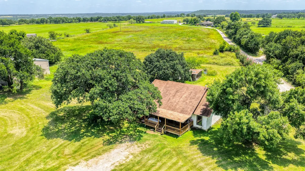 2334 Bosley Road Santo, TX 76472