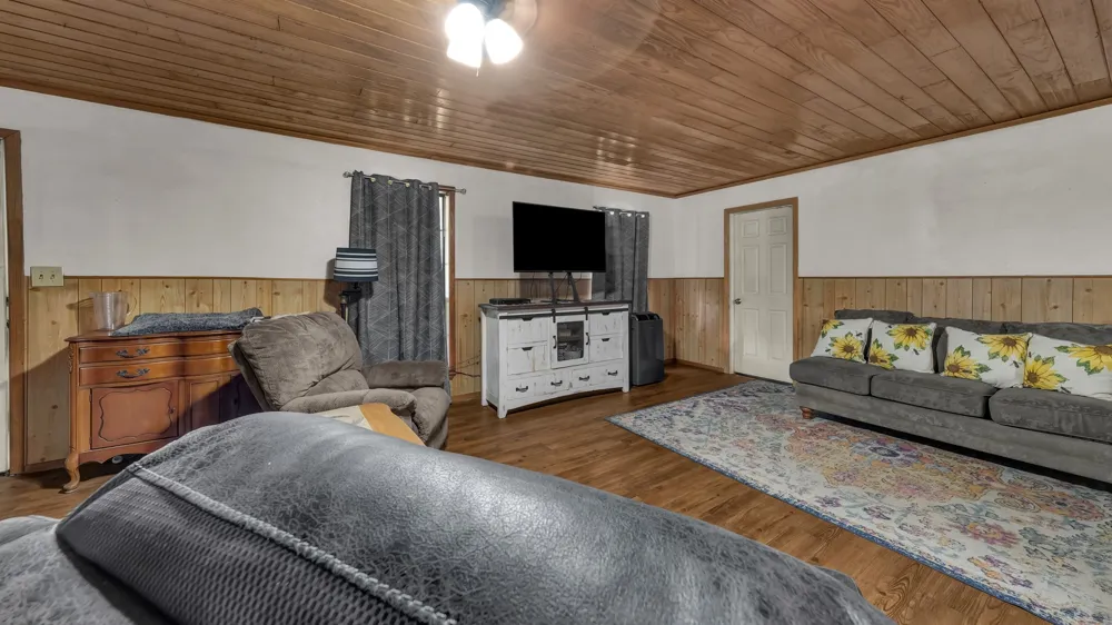2334 Bosley Road Santo, TX 76472