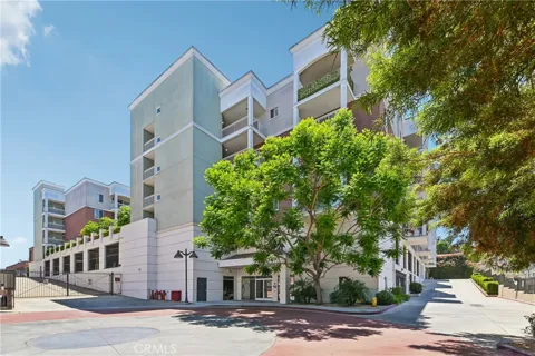 3740 Santa Rosalia #402