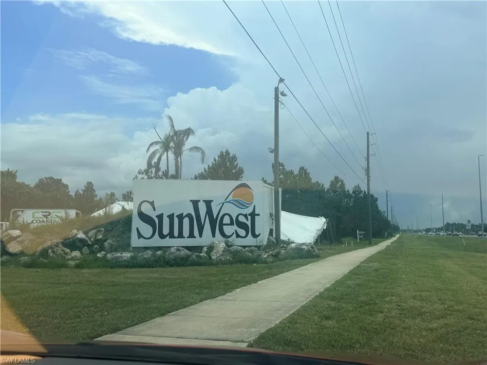 7675 Avenue Hudson, FL 34667