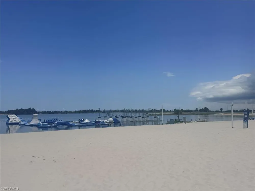 7675 Avenue Hudson, FL 34667