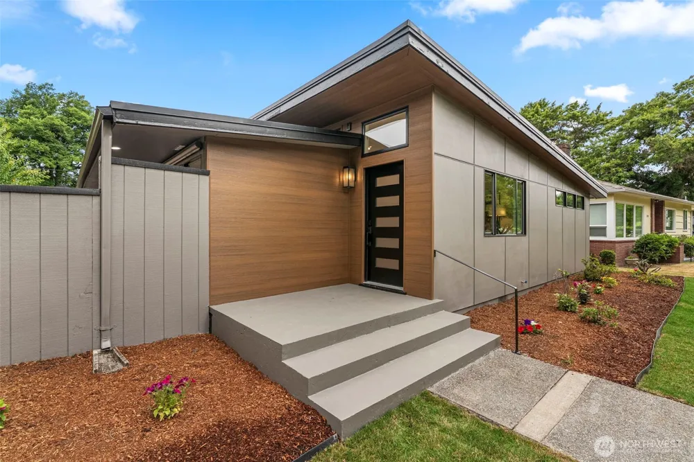 1745 23rd Avenue Longview, WA 98632