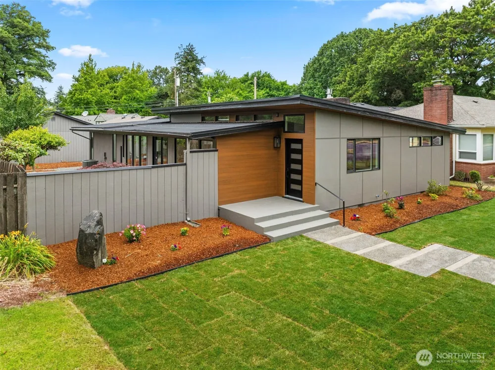 1745 23rd Avenue Longview, WA 98632