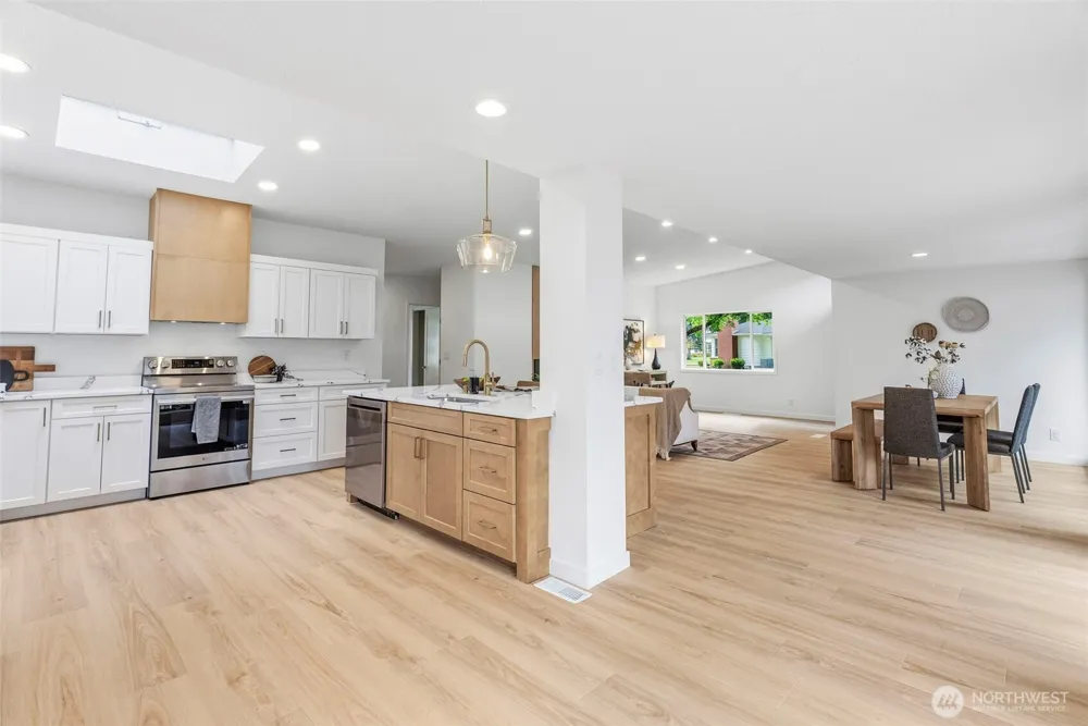 1745 23rd Avenue Longview, WA 98632