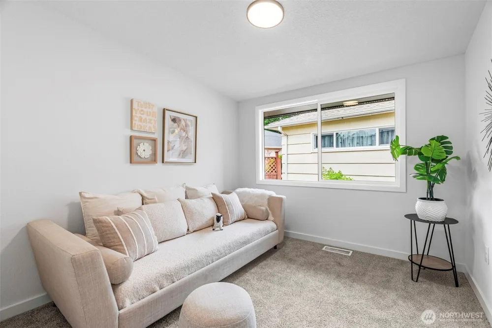 1745 23rd Avenue Longview, WA 98632