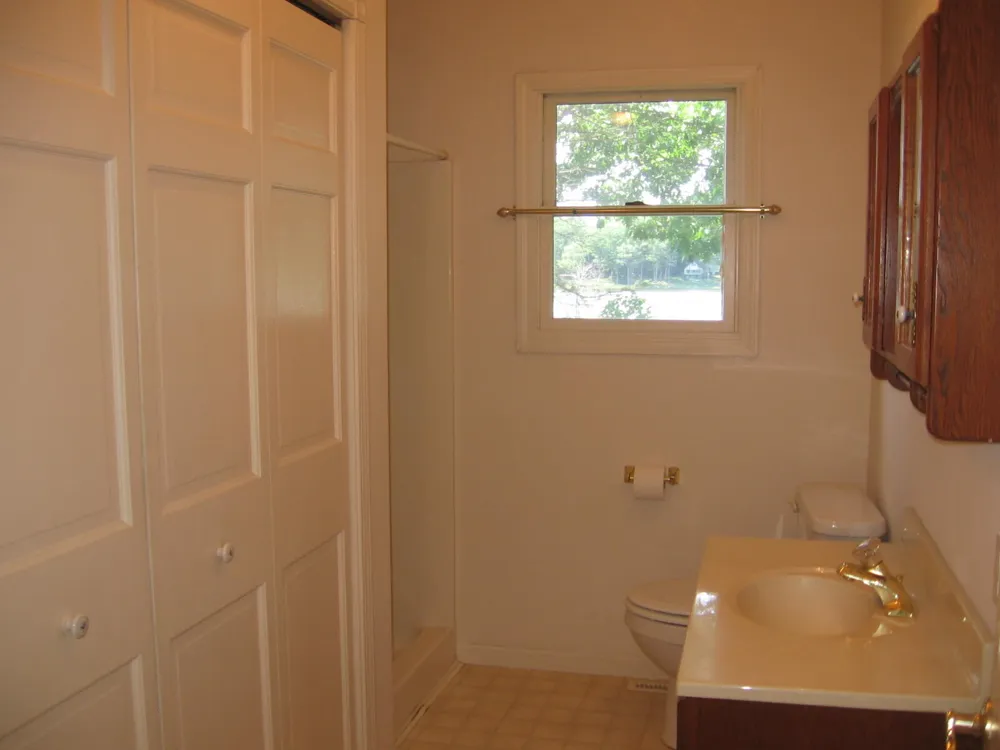 1529 Betty Avenue Pere Marquette Charter Township, MI 49431
