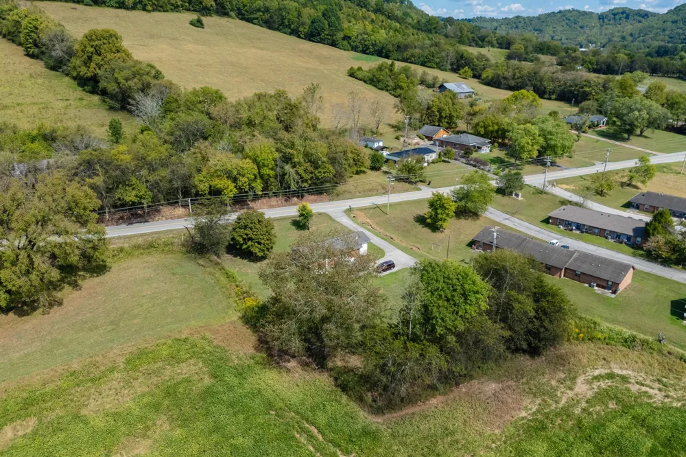 455 Jennings Creek Hwy Gainesboro, TN 38562