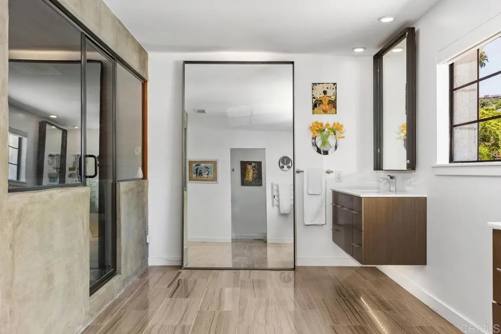 2326 La Costa Avenue #A Carlsbad, CA 92009