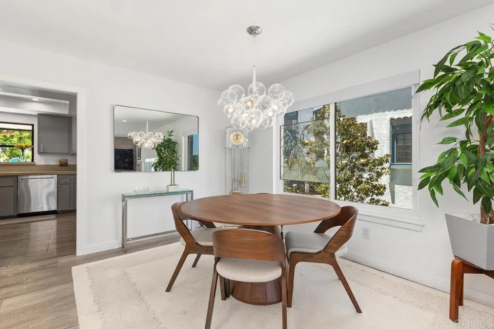 2326 La Costa Avenue #A Carlsbad, CA 92009