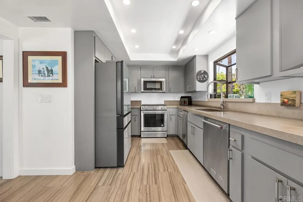 2326 La Costa Avenue #A Carlsbad, CA 92009
