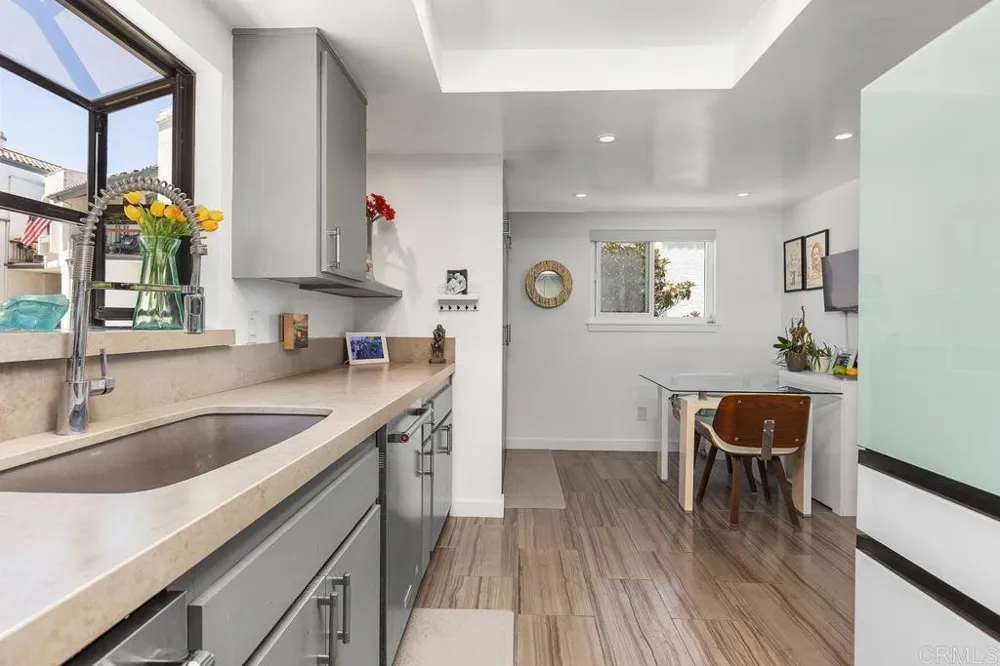 2326 La Costa Avenue #A Carlsbad, CA 92009