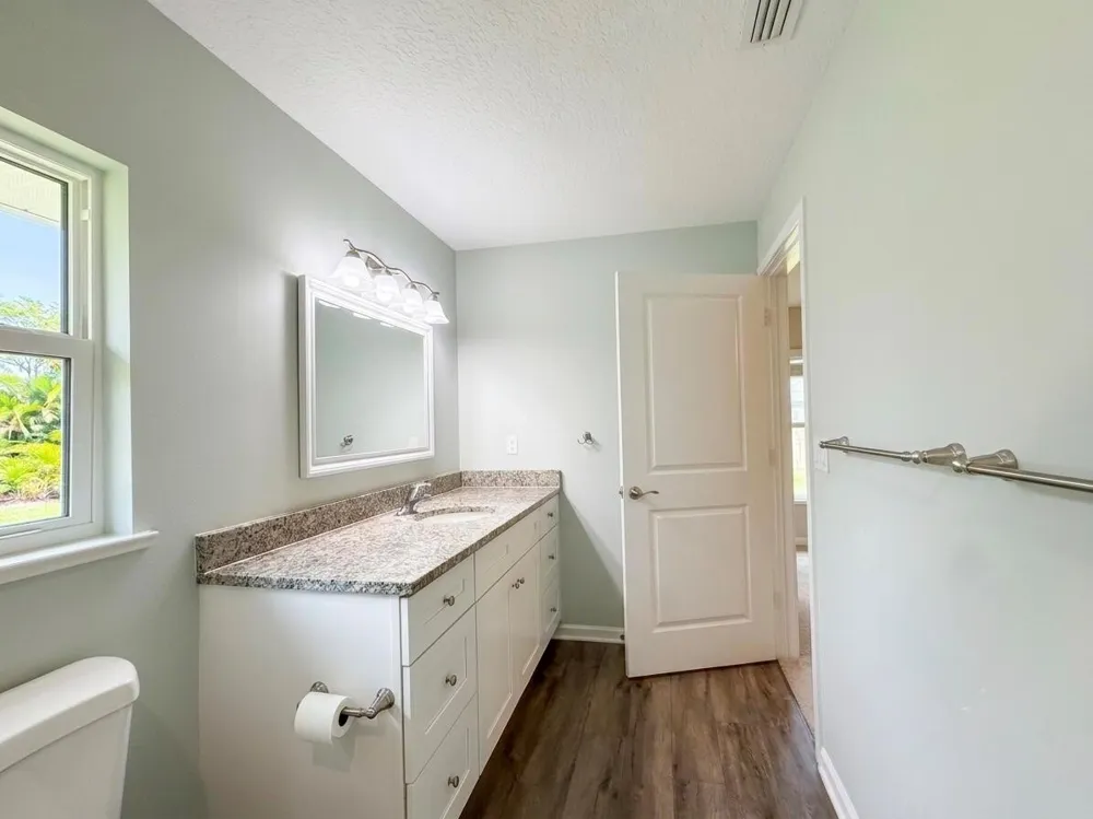 1133 37th Avenue SW Vero Beach, FL 32968