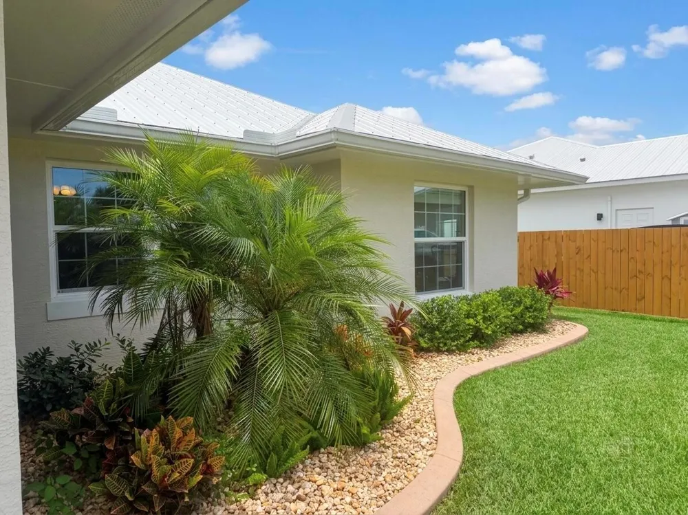 1133 37th Avenue SW Vero Beach, FL 32968