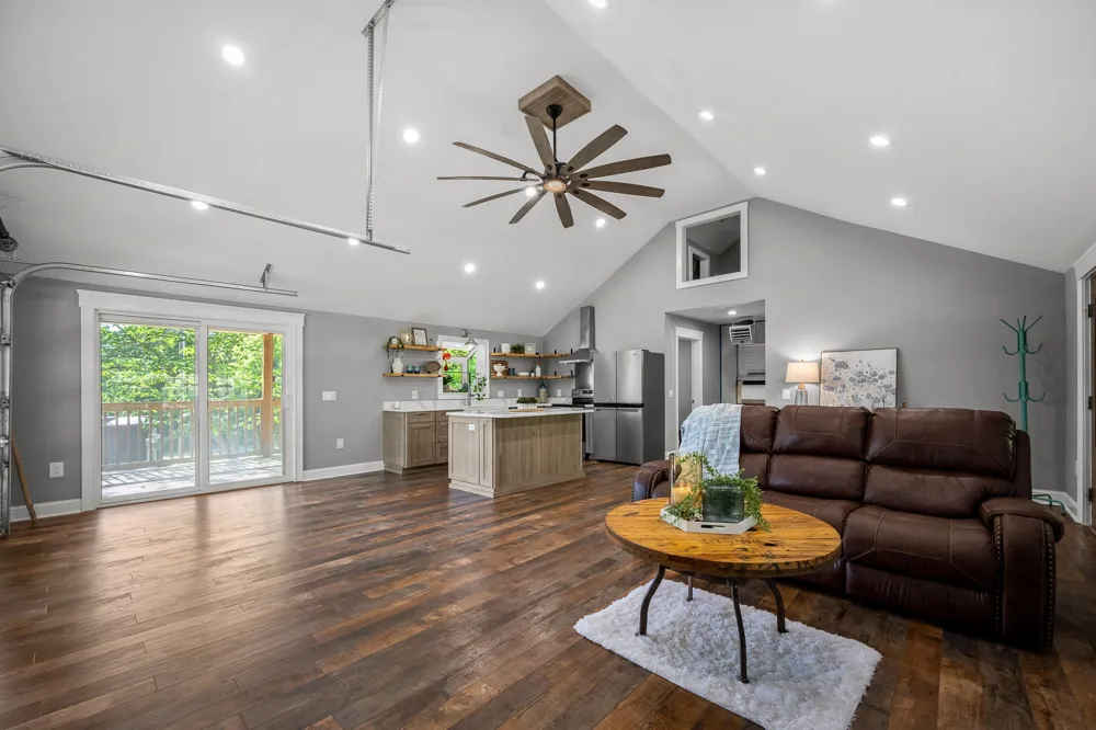 10257 Barlow Ln Lascassas, TN 37085
