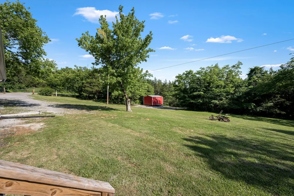 10257 Barlow Ln Lascassas, TN 37085