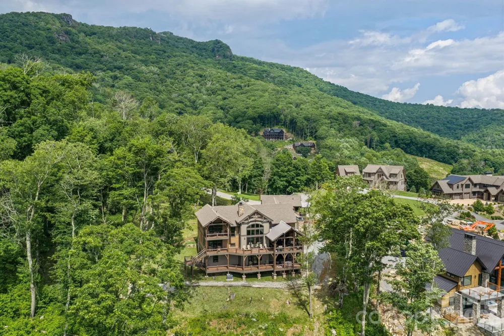 6 Valley Watch Court Banner Elk, NC 28604