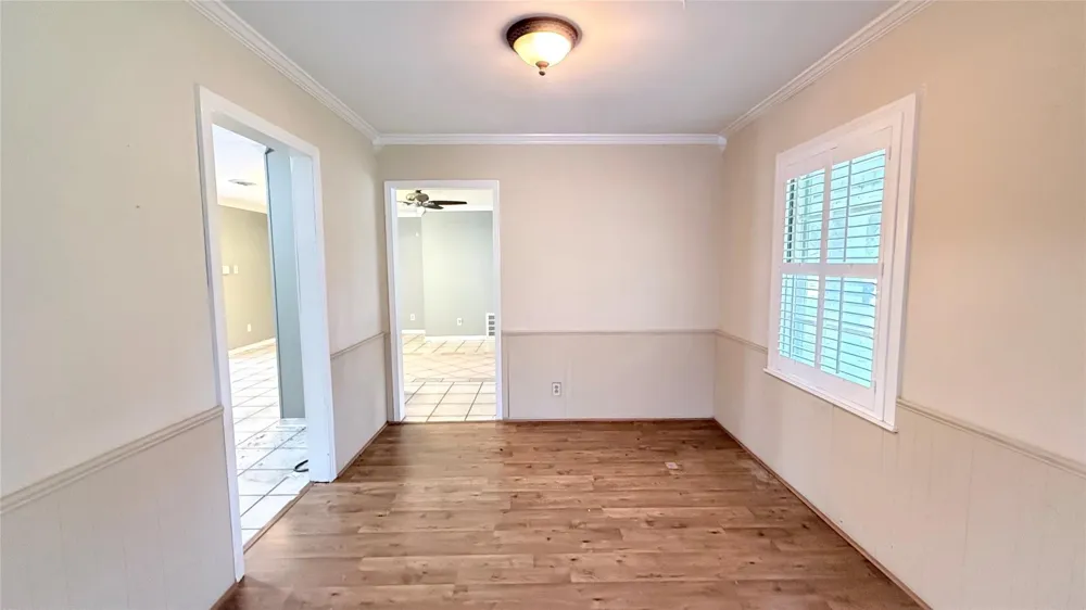 321 20th Avenue Texas City, TX 77590