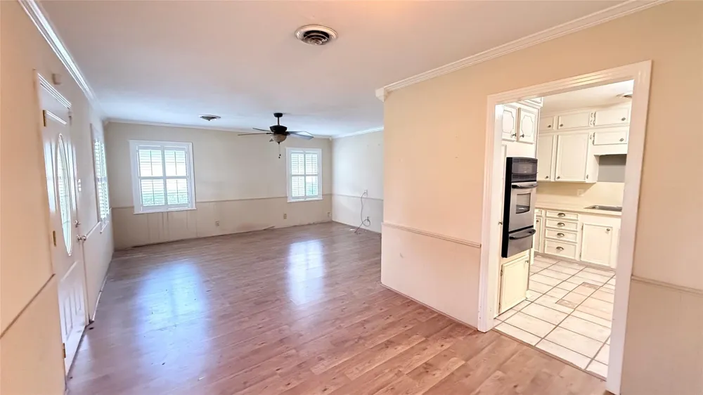 321 20th Avenue Texas City, TX 77590