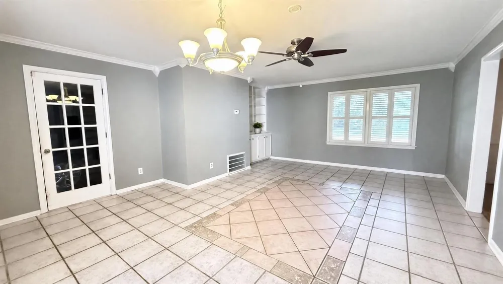 321 20th Avenue Texas City, TX 77590