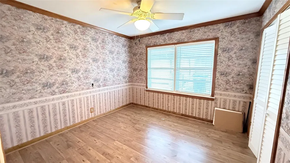 321 20th Avenue Texas City, TX 77590