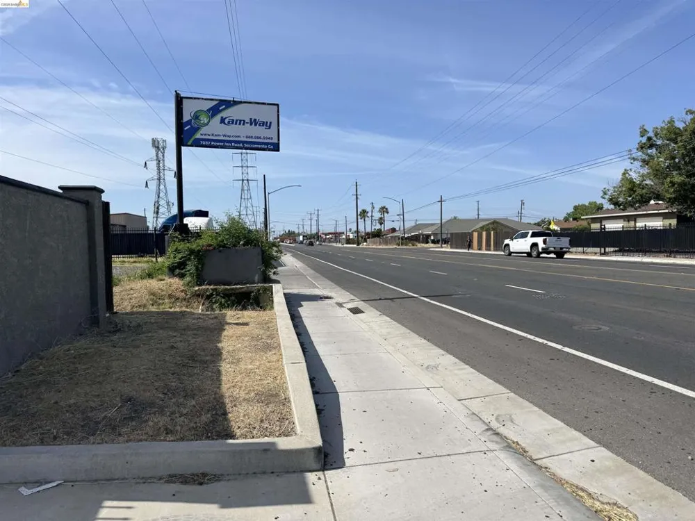 7031 Power Inn Rd Sacramento, CA 95828