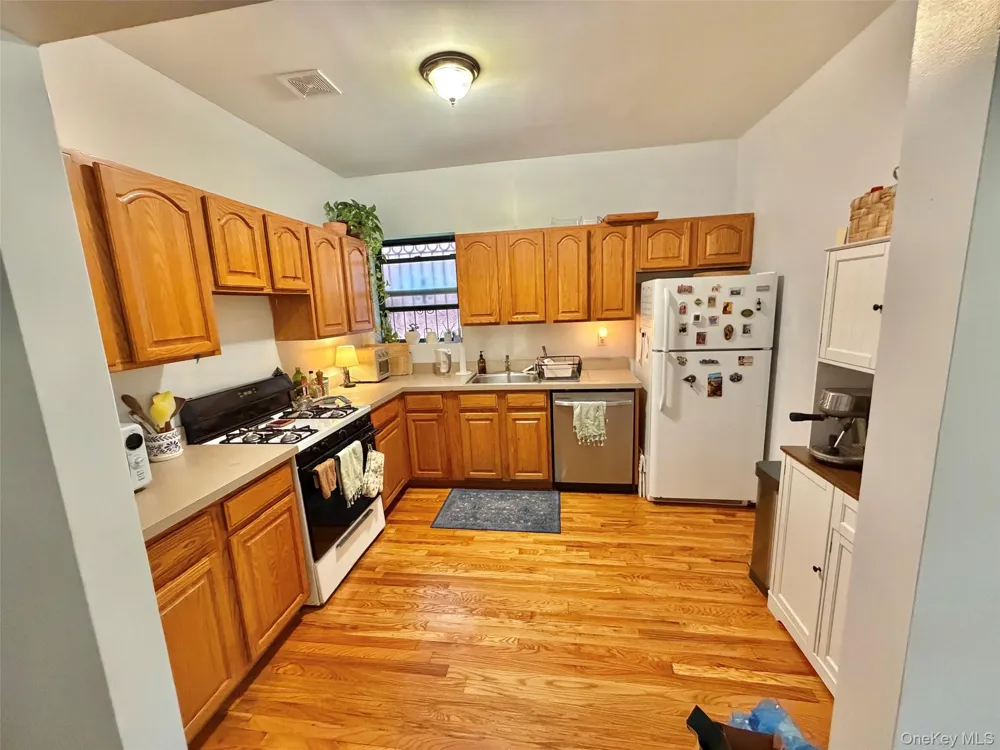 498 Classon Avenue Brooklyn, NY 11238