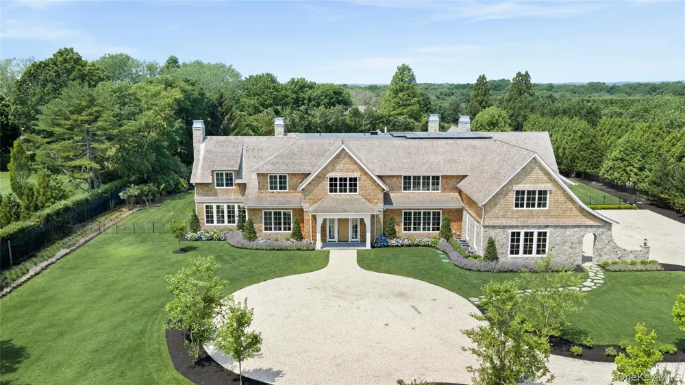 120 Halsey Lane Bridgehampton, NY 11932