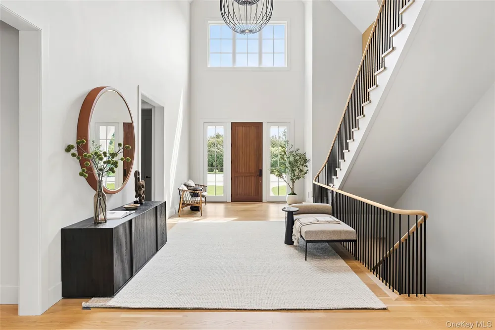 120 Halsey Lane Bridgehampton, NY 11932