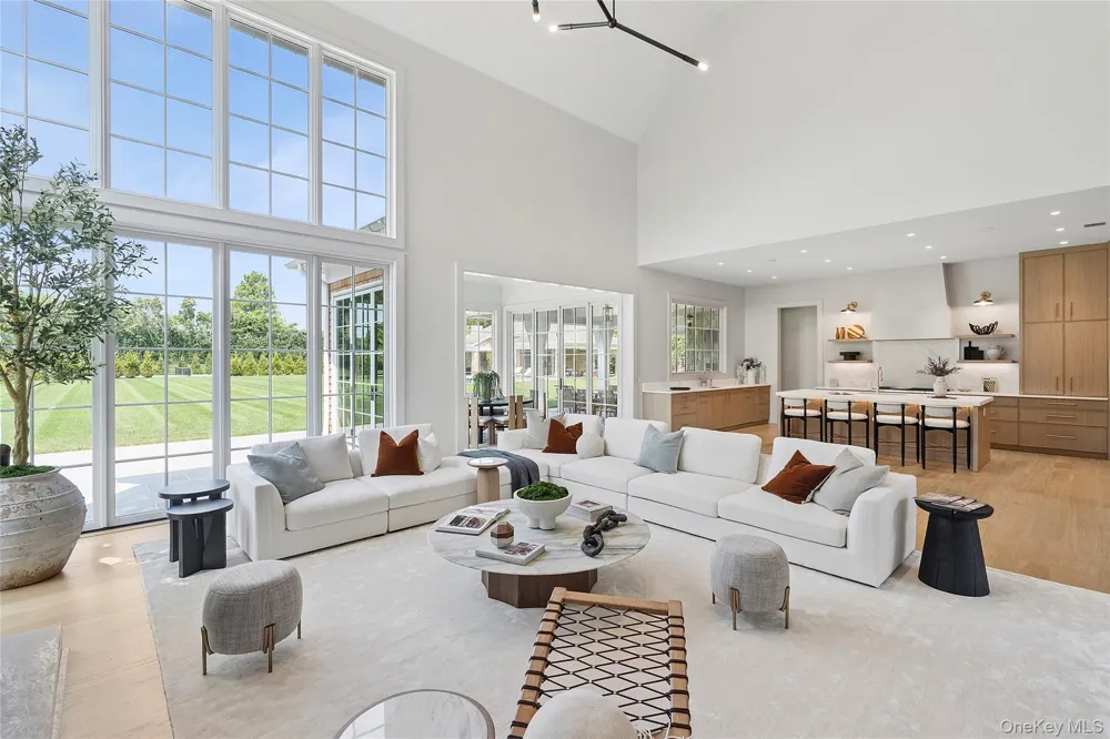 120 Halsey Lane Bridgehampton, NY 11932