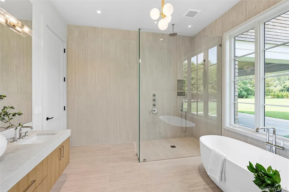 120 Halsey Lane Bridgehampton, NY 11932