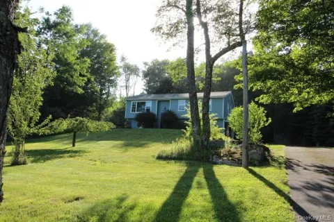 545 Stump Pond Road