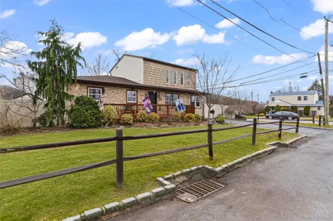 2 Burnett Avenue