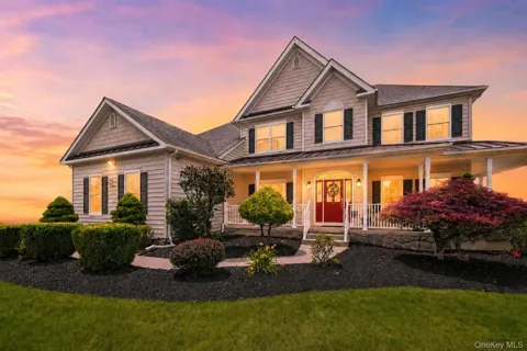 11 Hopeview Court