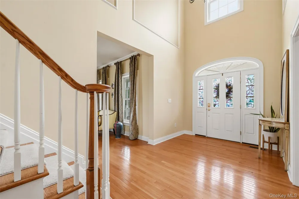 11 Hopeview Court Newburgh, NY 12550